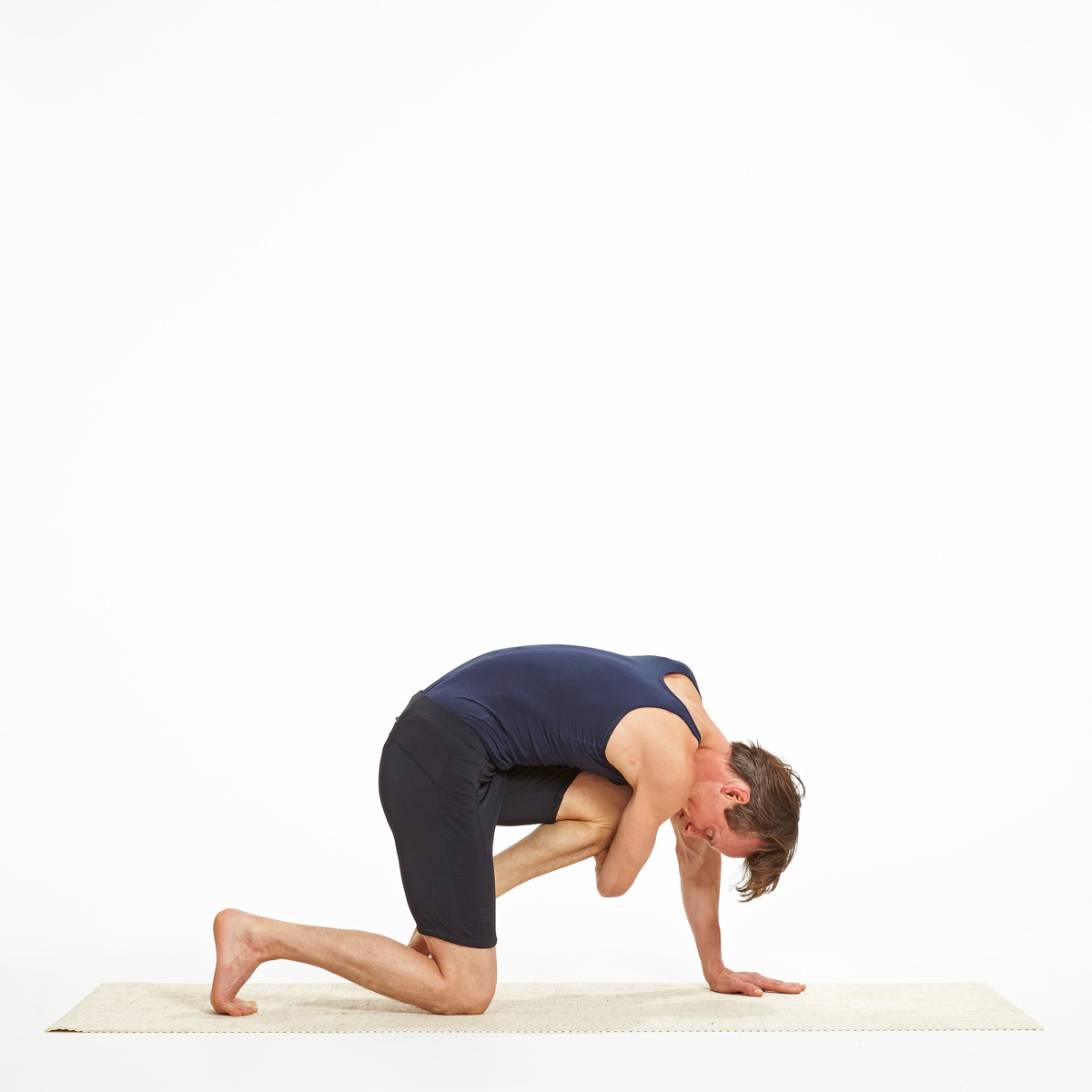 Datta Kriya Yoga - VYAGHRASANA/TIGER POSE: Breathing pattern: Exhale while  bending the head down and bringing the knee close to the face,inhale while  raising the leg and head up. Consciousness: Physical::on breathing